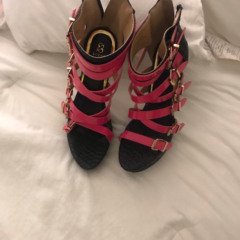 New!!!Hot Pink and Black Stiletto Sz 10